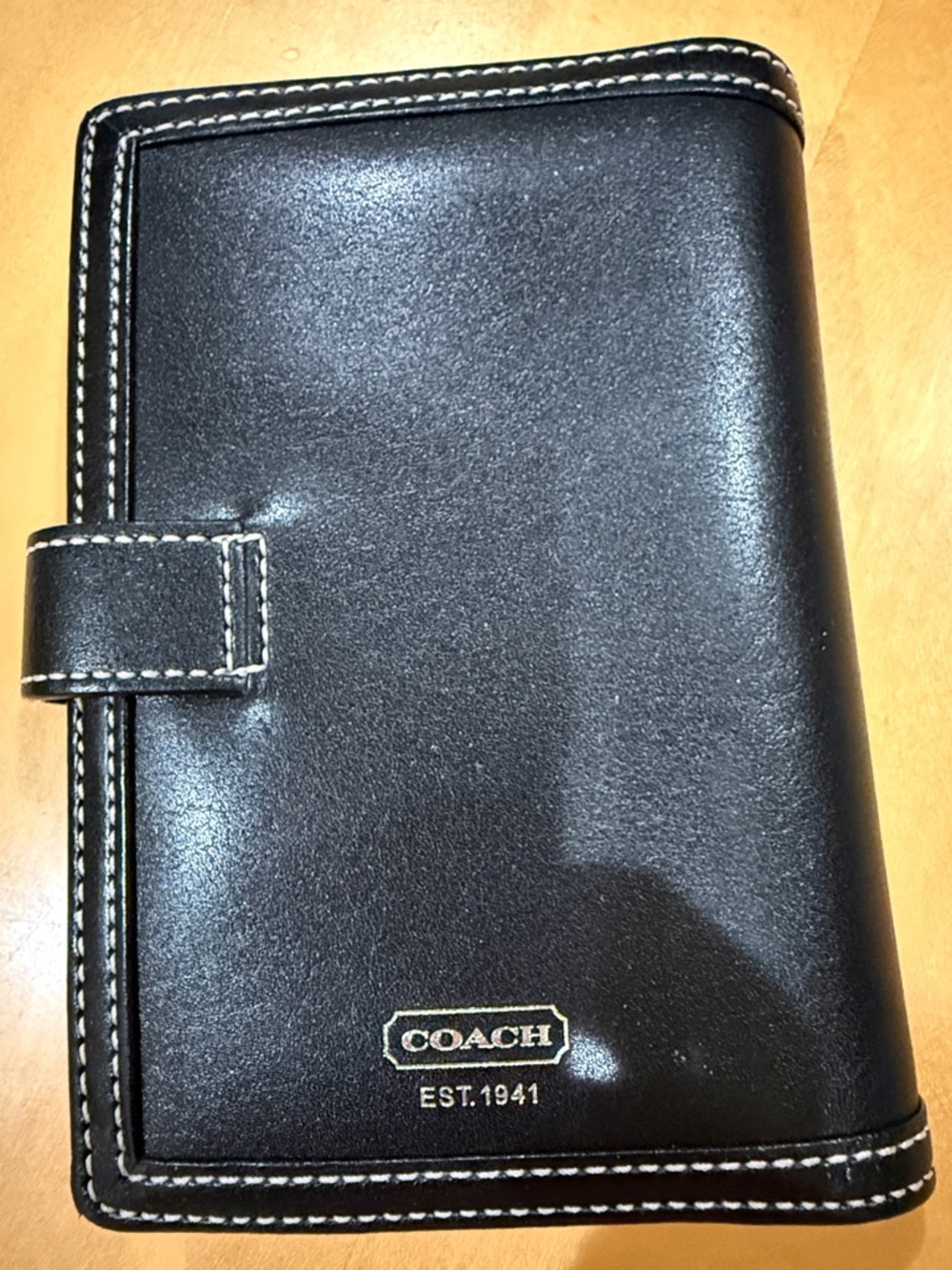 NWT Coach Black Leather Address Book White Contrast Stitching, Pen & Card slots - Picture 2 of 6